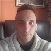 Profesor de castellano y catalán se ofrece para dar clases de castellano catalán e historia